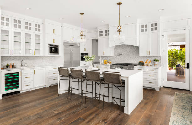 24/7 Emergency Cabinet Installation experts in Saint Petersburg, FL